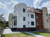 Slunný byt 5+kk o celkové velikosti 103m2, Praha 10 - Strašnice ul.Mukařovská, cena 13100000 CZK / objekt, nabízí 