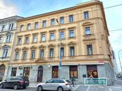 Pronájem bytu 3+1 100 m2 Sokolovská, Praha 8 - Karlín, cena 27500 CZK / objekt / měsíc, nabízí ADOMUS s.r.o.