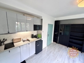 Pronájem, Byt 2+kk, Praha 8, cena 19000 CZK / objekt / měsíc, nabízí Home Sweet Home