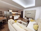 Krásný tichý světlý byt 3+kk s lodžií, cena 29000 CZK / objekt / měsíc, nabízí CENTURY 21 Alex