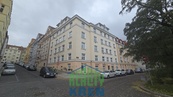 Pronájem bytu 2+1/L, Praha 6 - Střešovice, cena 24000 CZK / objekt / měsíc, nabízí Realitní kancelář JUDr. Josef Křen