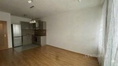 Pronájem částečně zařízeného bytu 2+kk Sazovická ulice Praha Zličín, cena 23000 CZK / objekt / měsíc, nabízí CENTURY 21 AZ Reality
