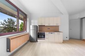 Designový byt 2+kk s terasou, Hostivař, cena 24900 CZK / objekt / měsíc, nabízí CENTURY 21 Birdie Reality