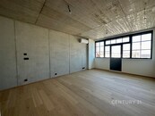 Prodej bytu 1+kk, 42 m2, Praha Vysočany, cena 8588000 CZK / objekt, nabízí CENTURY 21 Birdie Reality - pobočka NextRound