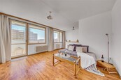 Prodej světlého bytu 1+1 s lodžií 41m2, cena 6480000 CZK / objekt, nabízí 