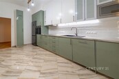 Prodej bytu 3+1 93 m2, Mahenova, Praha- Košíře, cena 14450000 CZK / objekt, nabízí 