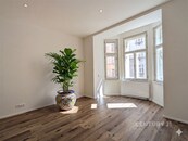 Pronájem nového bytu 2+1 v domě s vnitroblokem v Praze na Žižkově, cena 26000 CZK / objekt / měsíc, nabízí CENTURY 21 Harmony