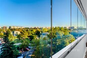 PRODEJ DRUŽSTEVNÍHO BYTU 3+1 S LODŽIÍ A VÝHLEDEM, 64,3 m2 - PRAHA 4, LHOTKA , cena 7880000 CZK / objekt, nabízí CENTURY 21 Harmony
