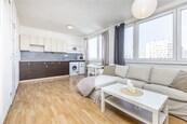Prodej bytu 1kk, Rezidence Topolová, Praha 10, cena 5490000 CZK / objekt, nabízí CENTURY 21 Realitas Central Praha