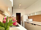 Pronájem, Byt 1+1, 41m2 - Praha - Chodov, cena 18000 CZK / objekt / měsíc, nabízí CENTURY 21 Realitas Central Praha
