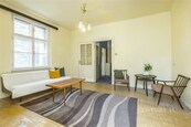 PROSTORNÝ BYT S VYSOKÝMI STROPY A POTENCIÁLEM PRO VAŠE NÁPADY - LOUNSKÝCH, NUSLE, cena 10990000 CZK / objekt, nabízí 