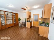 Pronájem 1+KK u metra Českomoravksá, cena 15500 CZK / objekt / měsíc, nabízí 