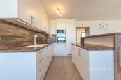 Moderní 3+kk s panoramatickým výhledem, cena 24500 CZK / objekt / měsíc, nabízí CENTURY 21 The Most Reality