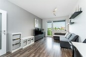 Prostorný a světlý byt 2+kk s garážovým stáním a skvělým zázemím - k nastěhování od 1. 11. 2026, cena 21000 CZK / objekt / měsíc, nabízí CENTURY 21 4fin Reality