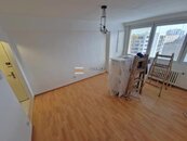 Pronájem bytu 1+kk, ulice K Červenému vrchu, Praha 6 - Vokovice, cena 15000 CZK / objekt / měsíc, nabízí FRAJER a spol.