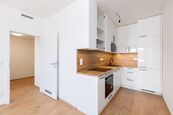 Pronájem bytu 2+kk 45 m U Továren - Hostivař, cena 22500 CZK / objekt / měsíc, nabízí Reality ML