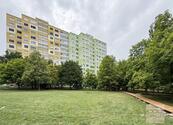Prodej bytu 2+kk, 43 m2, Mohylová, Praha 5 - Stodůlky. Sklep 2 m2. Metro Lužiny., cena 5990000 CZK / objekt, nabízí 