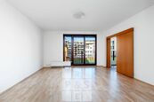 Prodej bytu 2+kk 59m + komora a garážové stání, Na Maninách - Praha Holešovice, cena 13600000 CZK / objekt, nabízí 