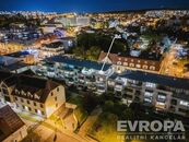 Prodej bytu 3+kk s panoramatickou terasou s výhledem na Prahu a garážovým stáním Praha 8, Ke Stírce, cena 16490000 CZK / objekt, nabízí EVROPA realitní kancelář