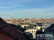 Prodej nadstandardního bytu 2+kk v posledním patře, 71,2m2 s balkonem, cena 12198000 CZK / objekt, nabízí 