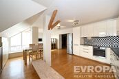 Pronájem bytu 2+kk, 105 m2, Praha 4 Podolí, cena 37000 CZK / objekt / měsíc, nabízí EVROPA realitní kancelář