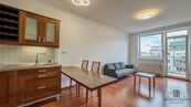 Zařízené 2+kk k pronájmu na Harfě, cena 23970 CZK / objekt / měsíc, nabízí Frydrych Reality, s.r.o.