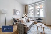 Pronájem bytu 2+kk 42 m, Praha - Vinohrady, cena 28800 CZK / objekt / měsíc, nabízí Blueground