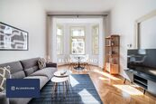 Pronájem bytu 2+kk 49 m, Praha - Nové Město, cena 35400 CZK / objekt / měsíc, nabízí Blueground