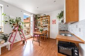 Byt 1kk s balkónem do klidného vnitrobloku, cena 7490000 CZK / objekt, nabízí Century 21 Synergy