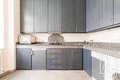 Pronájem bytu 2+1 nacházející se v atraktivní a prestižní lokalitě Praha 1 Malá Strana, cena 39000 CZK / objekt / měsíc, nabízí 