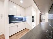GLJ Partners Vám nabízí k pronájmu prostorný byt o dispozici 3+1 a ploše 65 m2 na Praze 6, cena 28000 CZK / objekt / měsíc, nabízí GLJ Partners