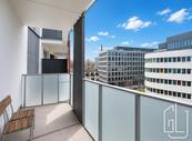 Pronájem světlého bytu s balkonem, komorou a PENB B, Praha 8 Libeň, cena 19900 CZK / objekt / měsíc, nabízí GLJ Partners