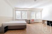 Pronájem byty 1+kk, 35m2, Praha 5 - Smíchov, cena 16000 CZK / objekt / měsíc, nabízí 