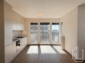 Pronájem částečně zařízeného bytu 2+kk, 68 m² se dvěma balkony v rezidenci HARFA Living, cena 27500 CZK / objekt / měsíc, nabízí GLJ Partners
