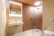 GLJ Partners nabízí k prodeji světlý a útulný byt 1+kk o ploše 34,2 m2 s prostornou zahradou, cena 8750000 CZK / objekt, nabízí 