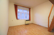 Pronájem bytu 1+kk v ulici Biskupcova, Praha 3 - Žižkov, ihned k nastěhování, cena 14000 CZK / objekt / měsíc, nabízí Altoja Living, s.r.o.