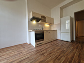 2+kk 54m2 ul. Slezská na Praze 2 u náměstí Jiřího z Lobkovic., cena 19000 CZK / objekt / měsíc, nabízí Altoja Living, s.r.o.
