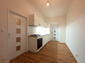 Pronájem bytu 1+1 v ulici Na sypkém, Praha 8, částečně zařízený, dobrý stav, cena 16000 CZK / objekt / měsíc, nabízí Altoja Living, s.r.o.