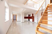 Byt 4+kk, 97 m2, Sokolovská - Karlín, s bonusem 38 m2, cena k jednání, cena 15990000 CZK / objekt, nabízí CENTURY 21 WanLight