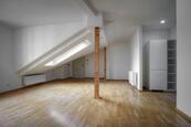Pronájem bytu 2kk, 88m2, Praha 8 - Karlín, cena 28000 CZK / objekt / měsíc, nabízí Smart Relo s.r.o.