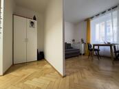 Pronájem bytu 2+kk, 40m2, Praha 2, Nové Město, cena 24990 CZK / objekt / měsíc, nabízí Smart Relo s.r.o.