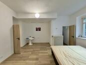 Pronájem atelieru 1+1, 40m2, Praha 4 - Nusle, cena 19900 CZK / objekt / měsíc, nabízí 