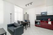 Pronájem bytu 2+kk, 50m2, Praha 8, Karlín , cena 25900 CZK / objekt / měsíc, nabízí Smart Relo s.r.o.