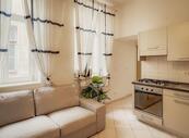 Pronájem bytu 2+kk, 44 m², Tyršova, Praha 2 Nové Město, cena 25500 CZK / objekt / měsíc, nabízí Smart Relo s.r.o.