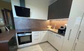 Pronájem bytu 2+kk, 53,7 m² + terasa 34 m², Praha 5 Sobín, cena 27500 CZK / objekt / měsíc, nabízí Smart Relo s.r.o.