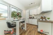 Pronájem, byty/1+kk, 36 m2, K Vystrkovu 2186/1, 14300 Praha, Hlavní město Praha [ID 84363], cena 16000 CZK / objekt / měsíc, nabízí Realityspolu