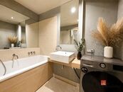 Pronájem, byty/2+kk, 57 m2, Rohanské nábřeží 657/9, Karlín, 18600 Praha 8 [ID 86980], cena 30000 CZK / objekt / měsíc, nabízí Realityspolu