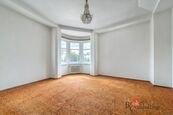 Prostorný byt o velikosti 97,3 m u zastávky metra Strašnická prostor pro bydlení podle vašich předs, cena 12290000 CZK / objekt, nabízí 