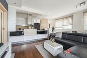 Pronájem, byty/3+kk, 79 m2, Kryšpínova 567/8, 11101 Praha, Hlavní město Praha [ID 90131], cena 30000 CZK / objekt / měsíc, nabízí Realityspolu