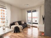 Byt 3+kk 65 m Praha - Uhřiněves, cena 10200000 CZK / objekt, nabízí 